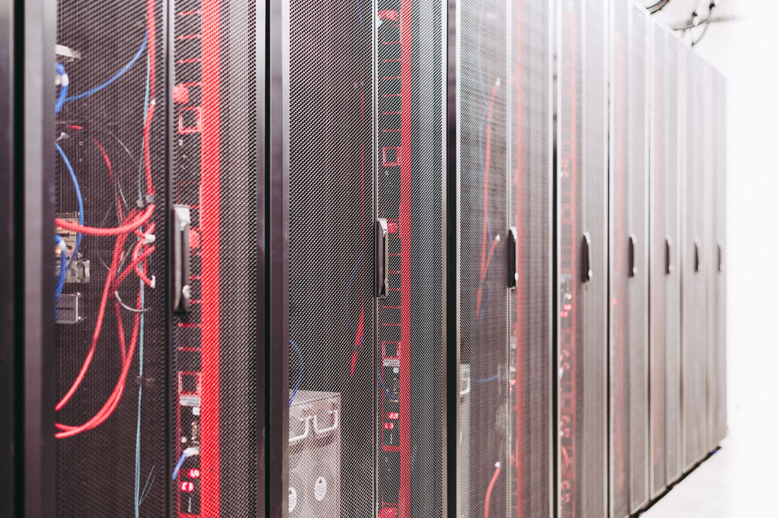 Synology NAS Singapore — versioned snapshots managed from the engineer's desk
