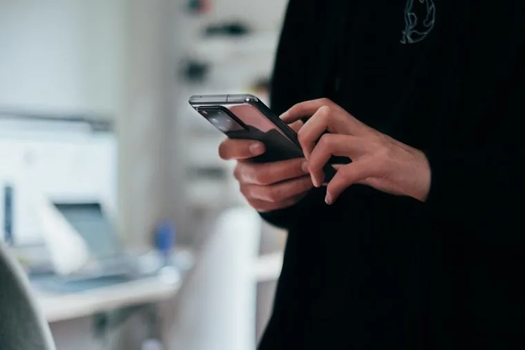 Phishing email opened on a phone, the way most real chains begin