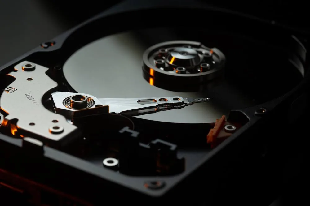 Hard-drive platter close-up - a restore, not a backup report